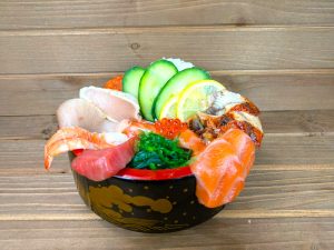 Chirashi sushi